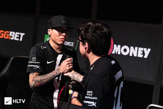 朝鲜国营网吧引入现代化电竞设施提升用户体验